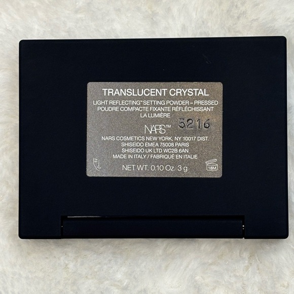 NARS MINI Compact Translucent Powder - Picture 3 of 4